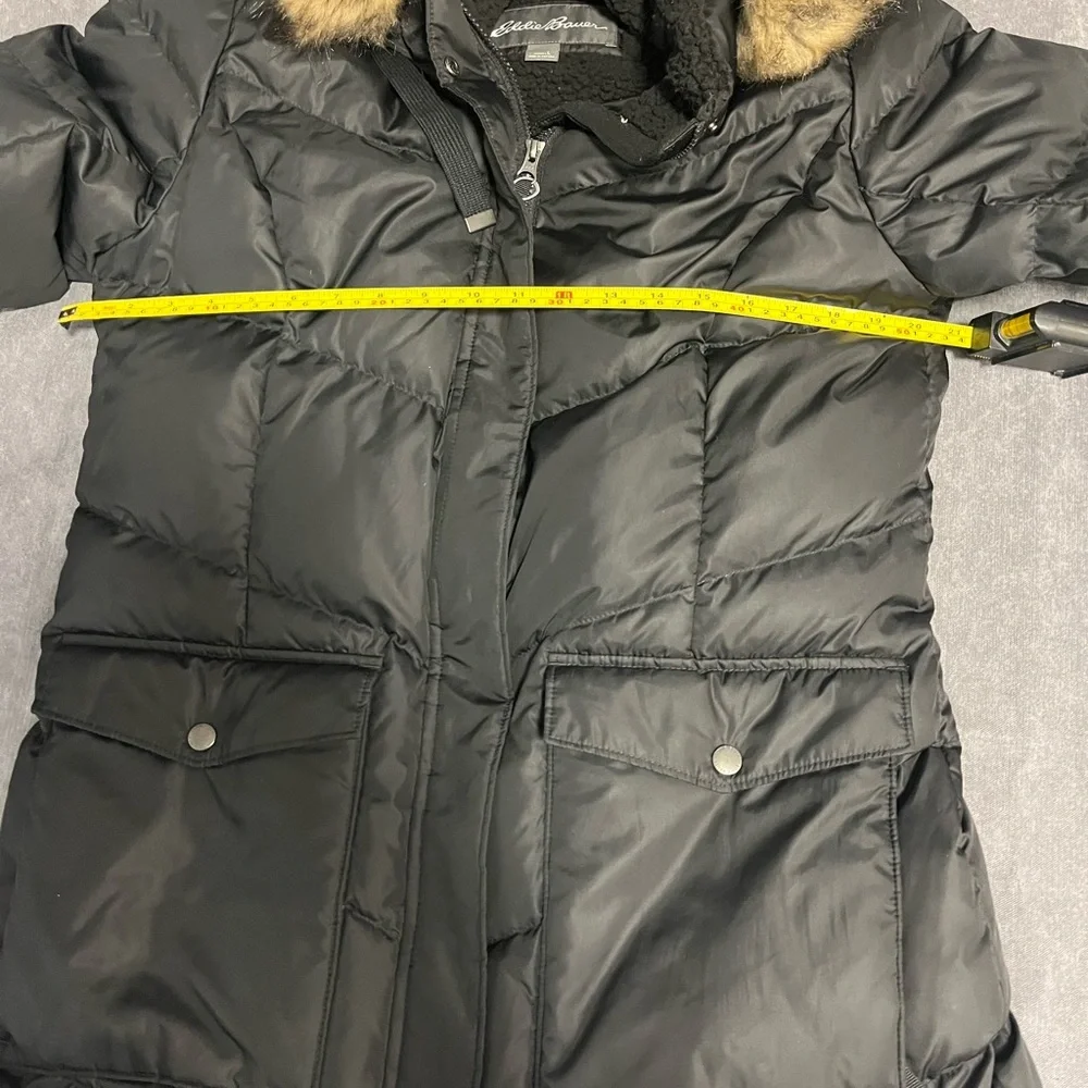 Women's Lodge Cascadian Down Parka, Size- Medium - Picture 5 of 13